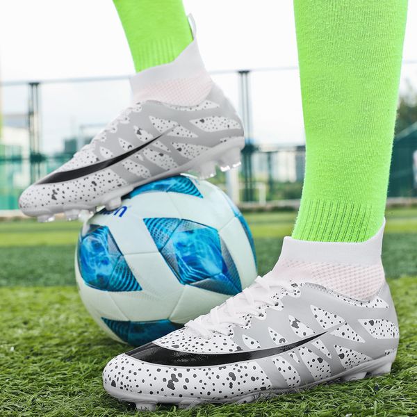 dress shoes high ankle soccer shoes over size 35-48 men ultralight indoor football women boots boys non-slip long spikes football trainers 2, Black
dress shoes high ankle soccer shoes over size 35-48 men ultralight indoor football women boots boys non-slip long spikes football trainers 2, Black