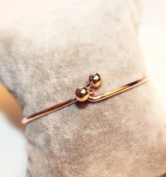 rose gold plated brief bnagles for women fashion jewlery accessories5272319, Golden;silver
rose gold plated brief bnagles for women fashion jewlery accessories5272319, Golden;silver