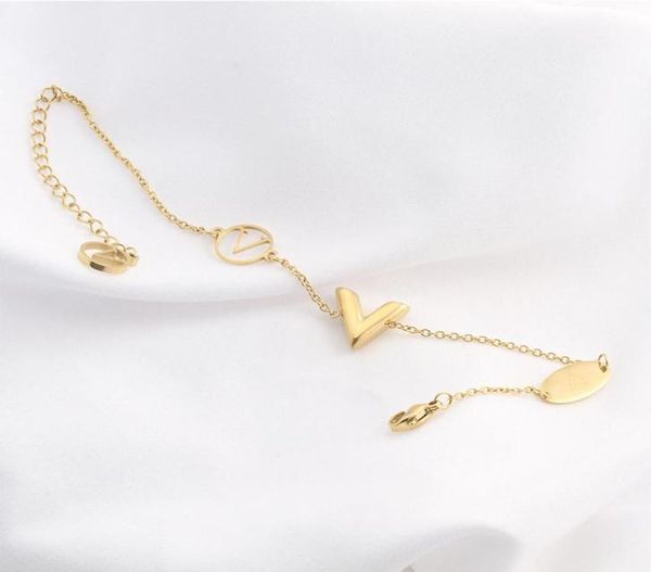 luxury bangle designer jewelry bracelet brand earrings for womens fashion brands necklaces and bracelets valentines day birthday g1567787, Golden;silver
luxury bangle designer jewelry bracelet brand earrings for womens fashion brands necklaces and bracelets valentines day birthday g1567787, Golden;silver
