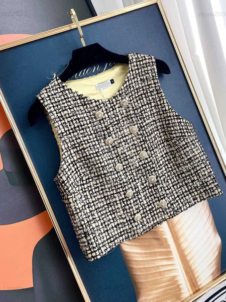 designer women vest weaving coarse pattern design girl jacket size s- lady sleeveless coat luxurious, Black;white
designer women vest weaving coarse pattern design girl jacket size s- lady sleeveless coat luxurious, Black;white