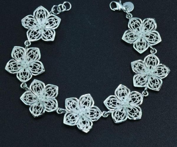 beautiful flower bracelet for women classic fashion jewelry whole color silver bracelets5666718, Black
beautiful flower bracelet for women classic fashion jewelry whole color silver bracelets5666718, Black