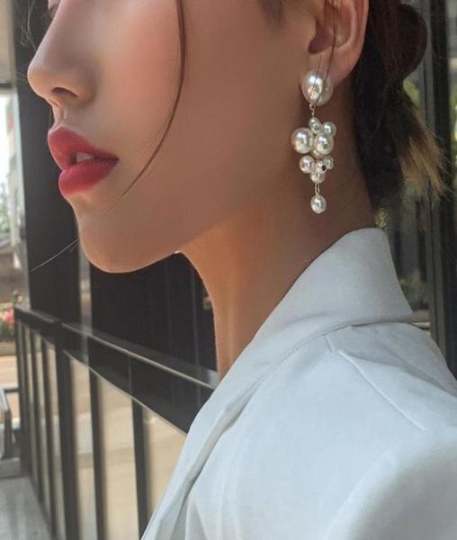 elegant gold color imitation pearl drop earrings statement for women party jewelry korean design mg381 dangle chandelier8060942, Silver
elegant gold color imitation pearl drop earrings statement for women party jewelry korean design mg381 dangle chandelier8060942, Silver