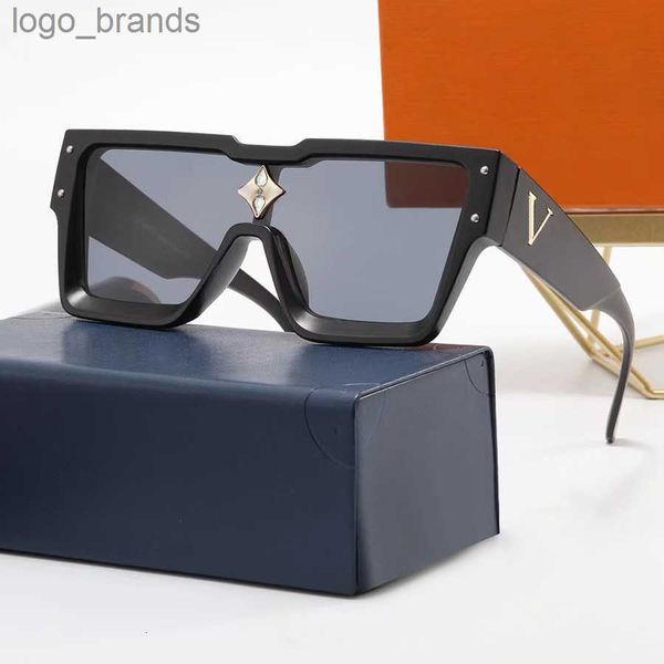 designer sunglasses for woman fashion glasses rectangle big full frame letter design for man women 5 option quality, White;black
designer sunglasses for woman fashion glasses rectangle big full frame letter design for man women 5 option quality, White;black