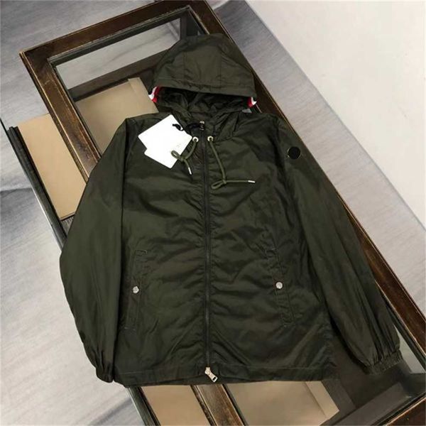 luxury french brand designer jacket monclair spring and summer short thin coat windproof waterproof letter print windbreaker outdoor hooded, Black;brown
luxury french brand designer jacket monclair spring and summer short thin coat windproof waterproof letter print windbreaker outdoor hooded, Black;brown