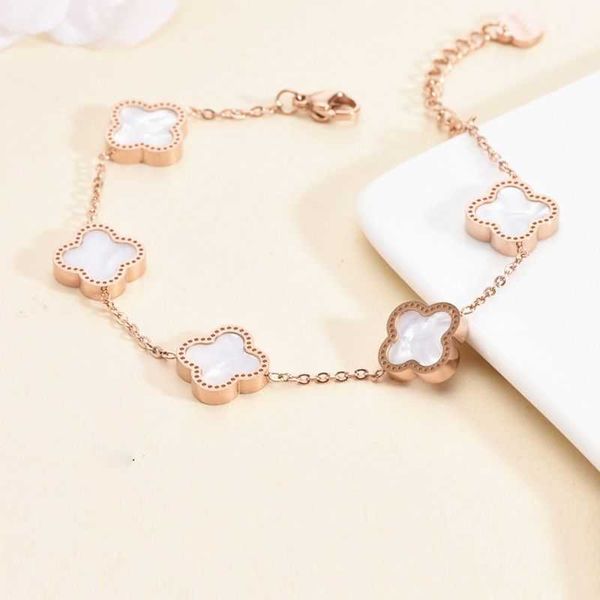 clover bracelet lucky four-leaf clover necklace bracelet ring earrings four piece set rose gold collarbone chain female small fragrance does, Golden;silver
clover bracelet lucky four-leaf clover necklace bracelet ring earrings four piece set rose gold collarbone chain female small fragrance does, Golden;silver