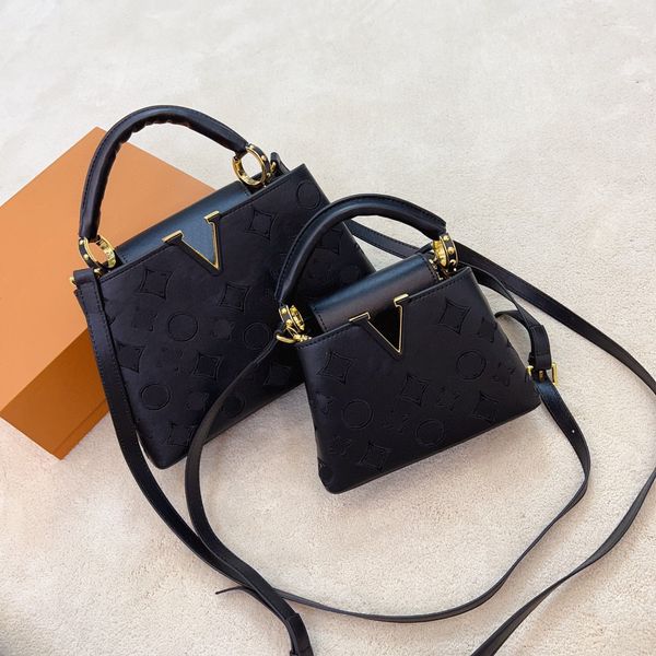 designers bags handbag tote bags women bag luxurys casual travel ribbon tote bag pu material fashion shoulder bag's wallet
designers bags handbag tote bags women bag luxurys casual travel ribbon tote bag pu material fashion shoulder bag's wallet