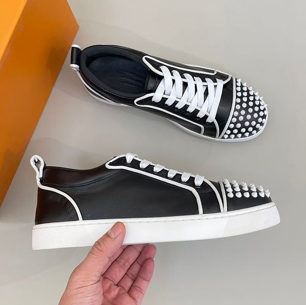 red rubber bottom low spikes shoes flat spike sneaker leather suede studs trainers men women fashion tennis casual studs shoe 36-45, Black
red rubber bottom low spikes shoes flat spike sneaker leather suede studs trainers men women fashion tennis casual studs shoe 36-45, Black