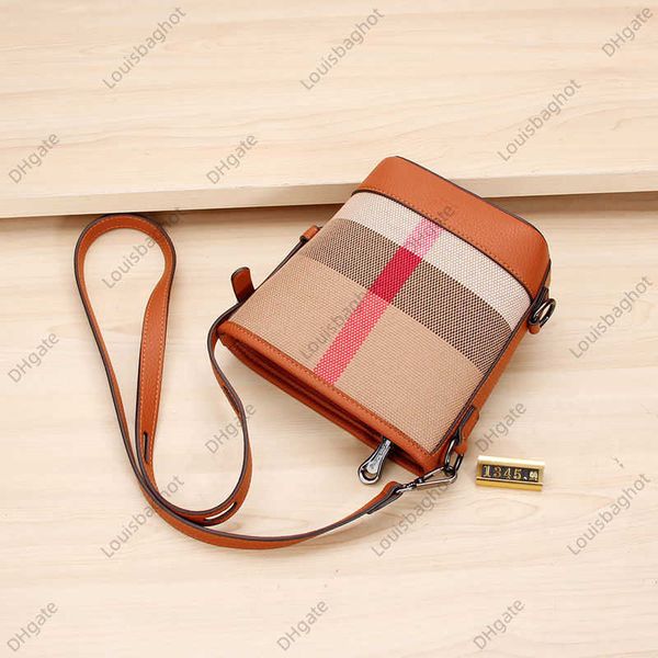 hong kong xtl women's bag canvas with genuine leather small bucket bag women's crossbody bag mini fashion casual shoulder bag
hong kong xtl women's bag canvas with genuine leather small bucket bag women's crossbody bag mini fashion casual shoulder bag