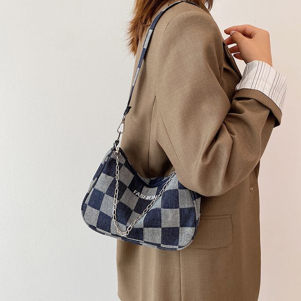 evening bags fashion women denim underarm bag casual chain plaid pattern printing handbags 230713
evening bags fashion women denim underarm bag casual chain plaid pattern printing handbags 230713