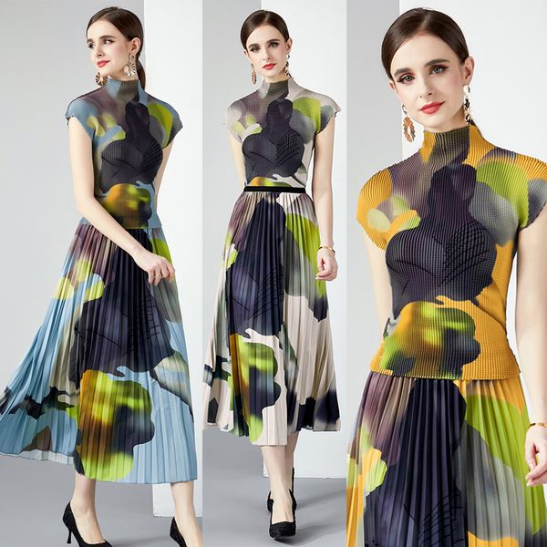 two piece dress summer 2pcs sets women casual party vintage floral print o-neck vest tees shirt blouse midi pleated skirt suits outfits 2307, White
two piece dress summer 2pcs sets women casual party vintage floral print o-neck vest tees shirt blouse midi pleated skirt suits outfits 2307, White