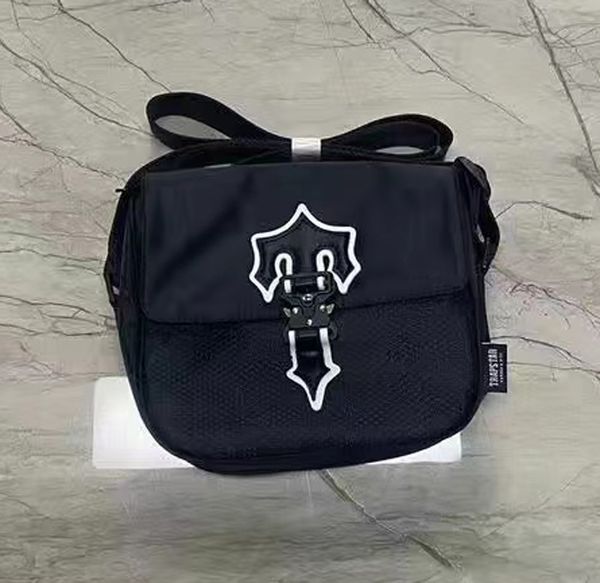 wallets card holders shoulder bags trapstar designer men messager bags crossbody bag luxury retro nylon black shoulder casual outdoor a6, Red;black
wallets card holders shoulder bags trapstar designer men messager bags crossbody bag luxury retro nylon black shoulder casual outdoor a6, Red;black