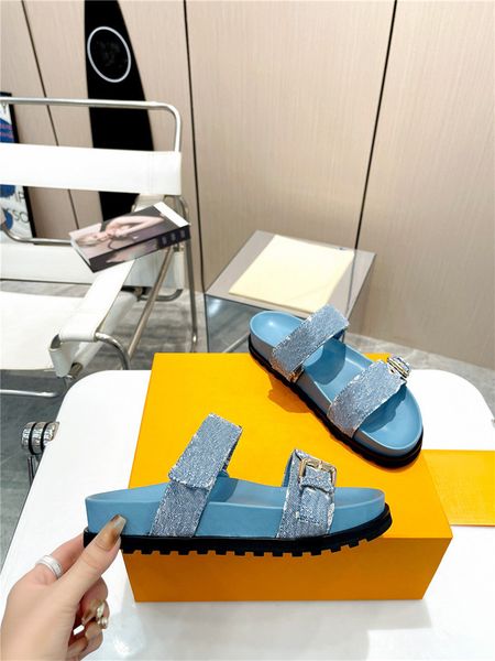 designer luxury women's sunbath denim flat bom dia flat mule with box quality, Black
designer luxury women's sunbath denim flat bom dia flat mule with box quality, Black