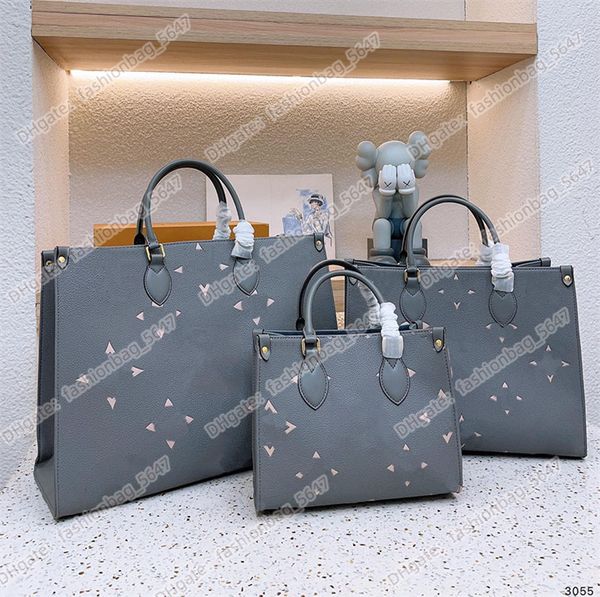 the tote bag handbag designer bag onthego shoulder bag handle black practical large classic capacity coin purse totes crossbody bags casual
the tote bag handbag designer bag onthego shoulder bag handle black practical large classic capacity coin purse totes crossbody bags casual