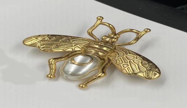 luxury designer fashion pins brooches brass material no fading small bee brooch male female same style7828145, Gray
luxury designer fashion pins brooches brass material no fading small bee brooch male female same style7828145, Gray