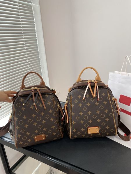 fashion backpack highs quality pu leather palm spring women's backpack men's backpack new designer backpack spring women's tr
fashion backpack highs quality pu leather palm spring women's backpack men's backpack new designer backpack spring women's tr
