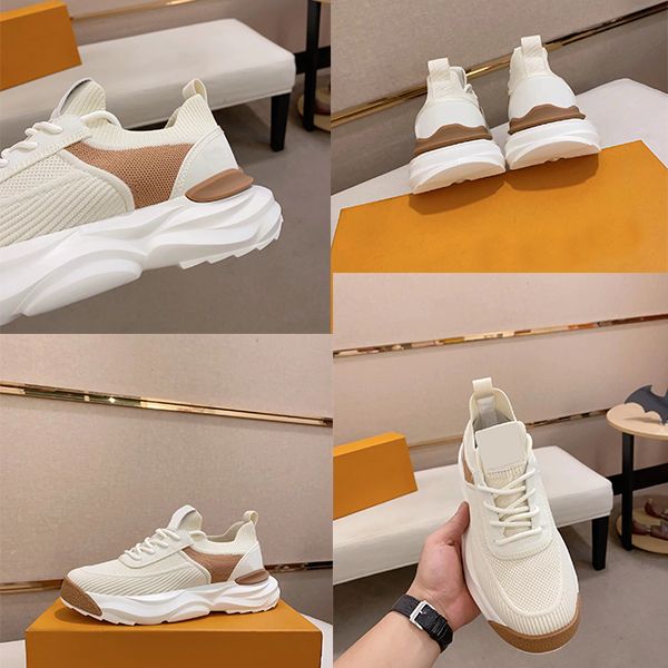 the new summer thin men's rest shoes net surface soft rest running sports pair shoes have two colors to choose from, Black
the new summer thin men's rest shoes net surface soft rest running sports pair shoes have two colors to choose from, Black