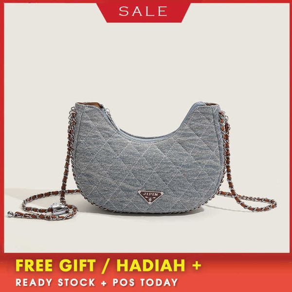 women's design bags high grade lingge chain small bag women 2023 new fashion denim dumpling evening clutches
women's design bags high grade lingge chain small bag women 2023 new fashion denim dumpling evening clutches