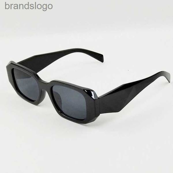 fashion designer sunglasses goggle beach sun glasses for man woman eyeglasses shades 10 colors female trendy optional high quality, White;black
fashion designer sunglasses goggle beach sun glasses for man woman eyeglasses shades 10 colors female trendy optional high quality, White;black