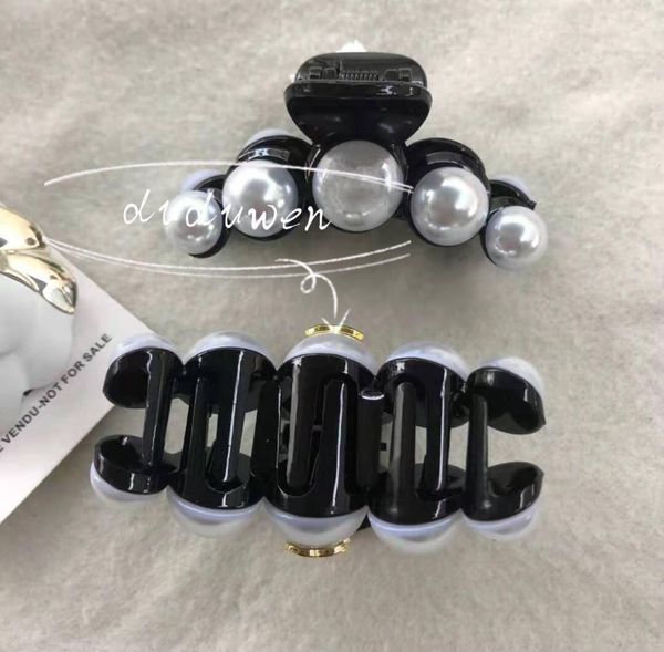 7x3cm vip vintage acryic hair claw pearls 2c item fashion hairclips classic hair accessories1725845, Slivery;golden
7x3cm vip vintage acryic hair claw pearls 2c item fashion hairclips classic hair accessories1725845, Slivery;golden