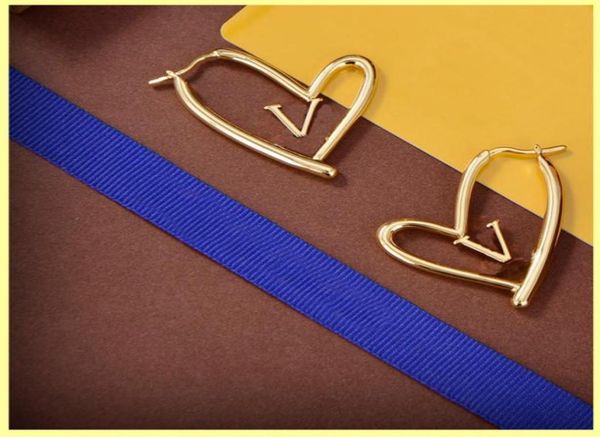 big size women hoop earrings fashion letter love gold stud earrings lady luxury designer heart earring brands jewelry whole 214807726, Golden;silver
big size women hoop earrings fashion letter love gold stud earrings lady luxury designer heart earring brands jewelry whole 214807726, Golden;silver