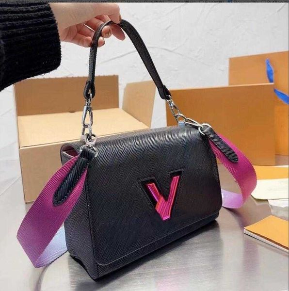twist denim epi leather designer bag women shoulder bags lock flap chain handbags twists crossbody bag lady pochette tote bag handbag 23cm w
twist denim epi leather designer bag women shoulder bags lock flap chain handbags twists crossbody bag lady pochette tote bag handbag 23cm w