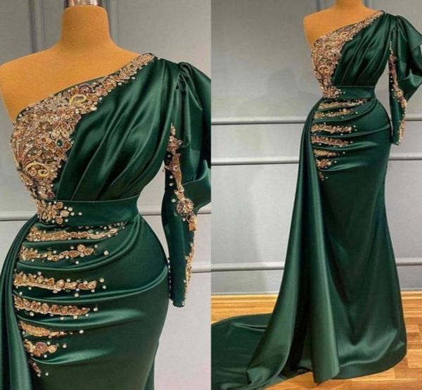 dark green satin mermaid evening dresses with gold lace appliques pearls beads one shoulder pleats long formal party occasion prom4617381, Black;red
dark green satin mermaid evening dresses with gold lace appliques pearls beads one shoulder pleats long formal party occasion prom4617381, Black;red