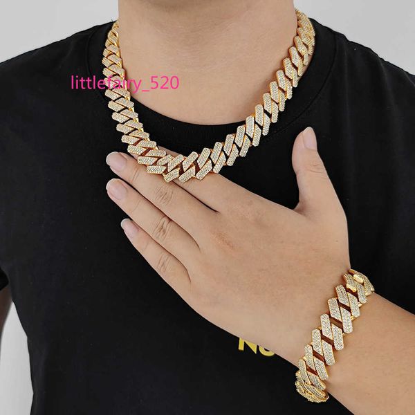 pendant necklaces china custom fashion 20mm big size real men iced out cuban miami hip hop diamond moissanite jewelry link chain necklace, Silver
pendant necklaces china custom fashion 20mm big size real men iced out cuban miami hip hop diamond moissanite jewelry link chain necklace, Silver
