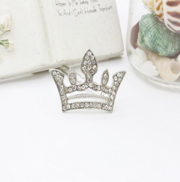 crown brooches pins fashion jewelry christmas brooches eyecatching exquisite crown brooch2573934, Golden;silver
crown brooches pins fashion jewelry christmas brooches eyecatching exquisite crown brooch2573934, Golden;silver