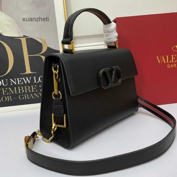 hand designer bags classic valentios handbag women print women's luxurys classic briefcase minimalist portable shoulder crossbody 1k29
hand designer bags classic valentios handbag women print women's luxurys classic briefcase minimalist portable shoulder crossbody 1k29