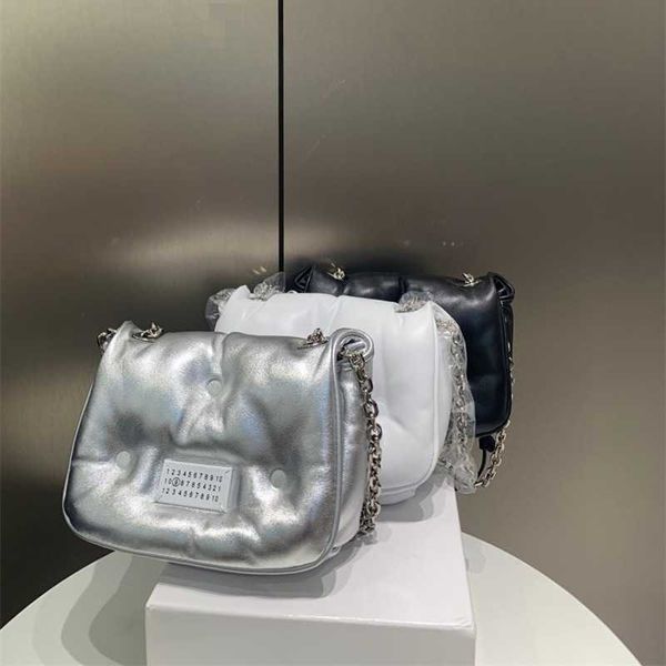 margiela netizen small magilla pillow bag 2023 new chain sheepskin cloud bag one shoulder crossbody women's bag trend
margiela netizen small magilla pillow bag 2023 new chain sheepskin cloud bag one shoulder crossbody women's bag trend