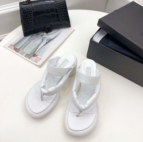 designer sandals womans slippers platform slide black white yellow specific calf leather surface imported designers slipper woman sandal hig
designer sandals womans slippers platform slide black white yellow specific calf leather surface imported designers slipper woman sandal hig