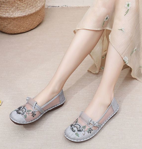 sandals women's beijing-style cloth shoes breathable embroidered ethnic style mom sandals 230714, Black
sandals women's beijing-style cloth shoes breathable embroidered ethnic style mom sandals 230714, Black