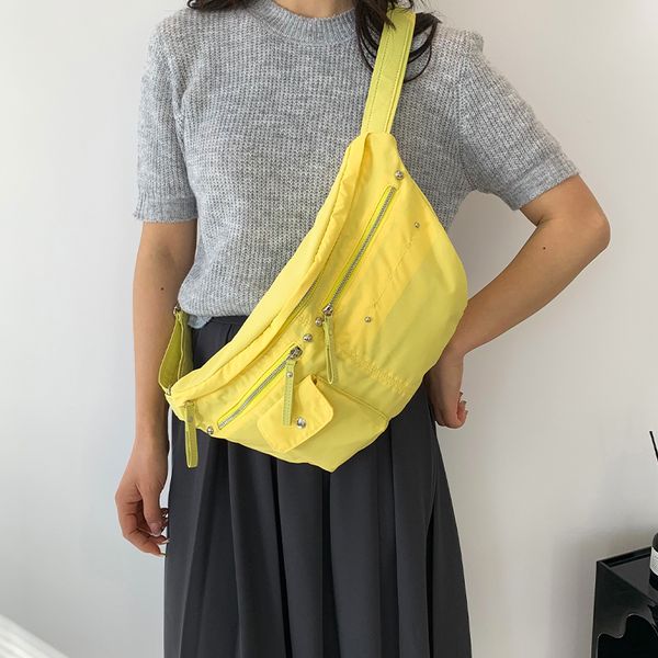 waist bags large capacity crossbody bag for women banana military green nylon chest female casual travel handbag purse 230713
waist bags large capacity crossbody bag for women banana military green nylon chest female casual travel handbag purse 230713