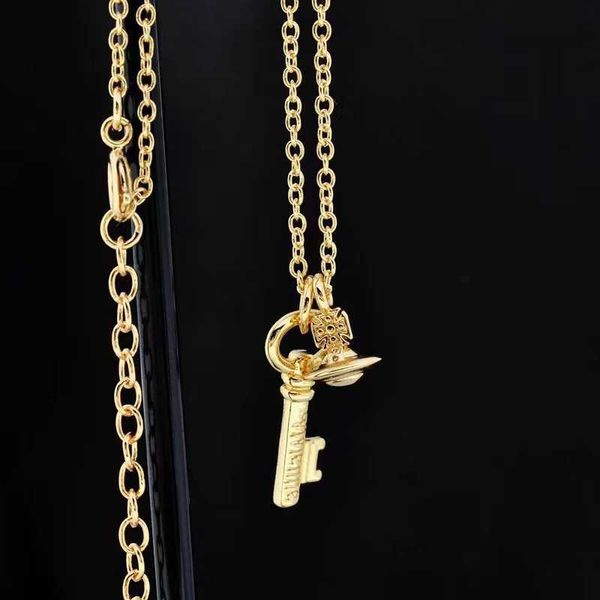 empress dowager of west vivienne the new eunice series keys in spring and summer saturn bracelet necklace, Silver
empress dowager of west vivienne the new eunice series keys in spring and summer saturn bracelet necklace, Silver