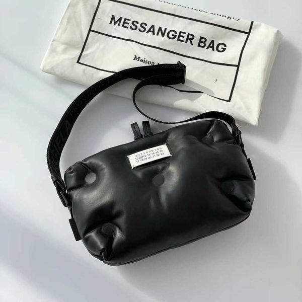 margiela magilla glam slam black sheepskin versatile commuter one shoulder crossbody bag pillow bag cloud bag
margiela magilla glam slam black sheepskin versatile commuter one shoulder crossbody bag pillow bag cloud bag