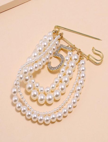 women rhinestone number brooch pearl tassel chain brooch suit lapel pin fashion jewelry accessories for gift party2364489, Gray
women rhinestone number brooch pearl tassel chain brooch suit lapel pin fashion jewelry accessories for gift party2364489, Gray