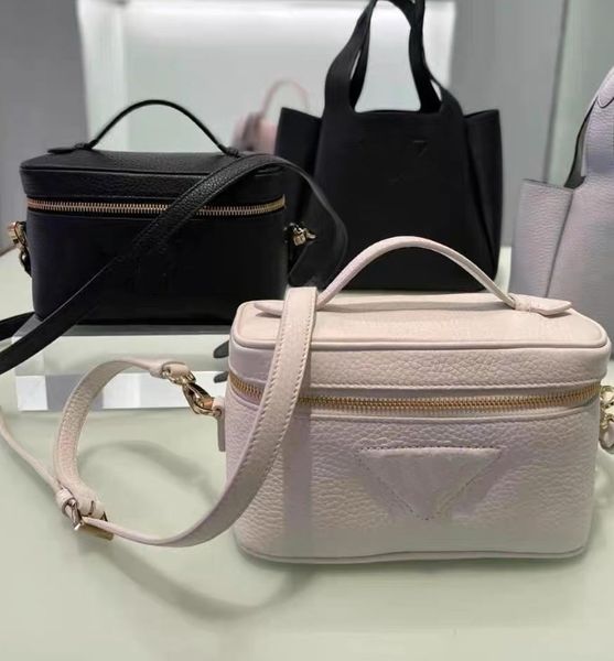 designer -women's cross body bag leather case makeup bag toiletry bag large capacity with handles
designer -women's cross body bag leather case makeup bag toiletry bag large capacity with handles
