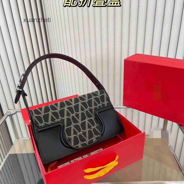 bags cowhide handbag shoulder designer luxurys classic valentios underarm women new bag style natural color fe zydt
bags cowhide handbag shoulder designer luxurys classic valentios underarm women new bag style natural color fe zydt