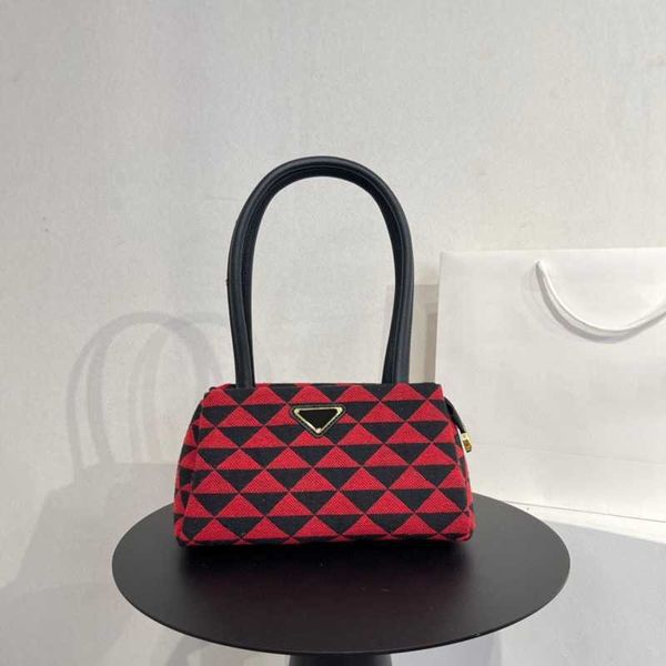 designer tote bag luxury pradda handbags 2023 new underarm bags is fashionable and versatile high grade hand bill of lading shoulder women&#
designer tote bag luxury pradda handbags 2023 new underarm bags is fashionable and versatile high grade hand bill of lading shoulder women&#
