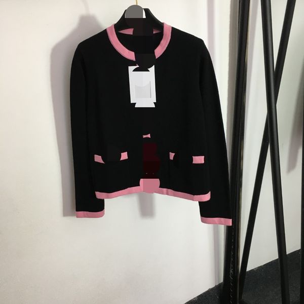 7118 2023 runway spring brand same style sweater striped long sleeve crew neck white pink pullover fashion clothes womens 20234654, White;black
7118 2023 runway spring brand same style sweater striped long sleeve crew neck white pink pullover fashion clothes womens 20234654, White;black