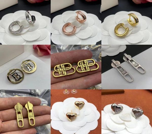 fashion gold women designer double letter stud luxury geometric crystal heartshaped couple zircon cute earrings for lady wedding 4917288, Golden;silver
fashion gold women designer double letter stud luxury geometric crystal heartshaped couple zircon cute earrings for lady wedding 4917288, Golden;silver