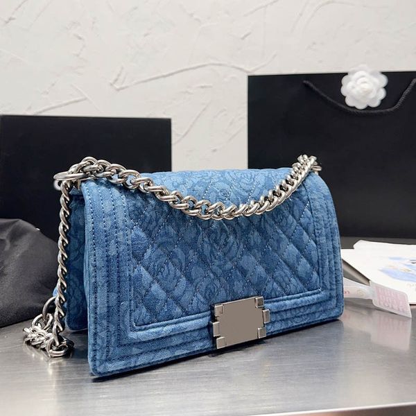 denim camellia women flap shoulder bag quilted large capacity crossbody designer bag silver hardware adjustable chain luxury handbag portabl
denim camellia women flap shoulder bag quilted large capacity crossbody designer bag silver hardware adjustable chain luxury handbag portabl