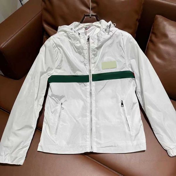 man jackets red stripe coats bomber jacket mens spring autumn coat with letters budge asian size m-4xl, Black;brown
man jackets red stripe coats bomber jacket mens spring autumn coat with letters budge asian size m-4xl, Black;brown
