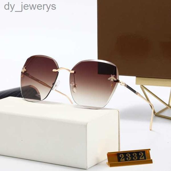 summer polarizadas ladies luxury sunglasses fashion hexagonal sun glasses gafas lunettes de soleil femmes women designer with box, White;black
summer polarizadas ladies luxury sunglasses fashion hexagonal sun glasses gafas lunettes de soleil femmes women designer with box, White;black