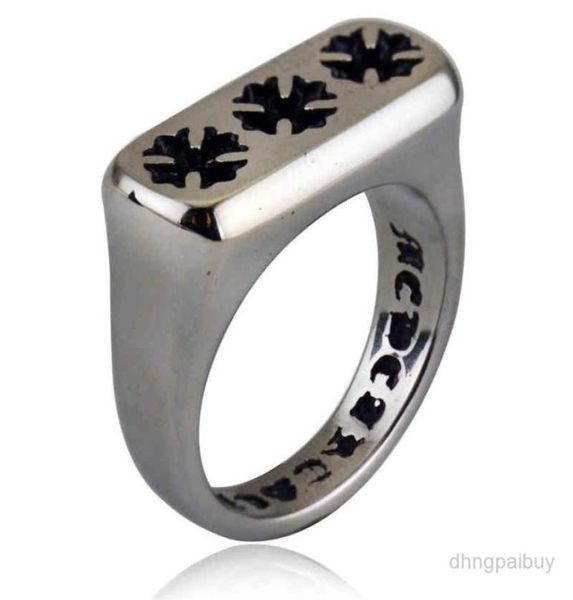 new designer ch ring chrome fashion personality cross rectangular titanium steel hearts original design rings luxury brand lover g9660607, Golden;silver
new designer ch ring chrome fashion personality cross rectangular titanium steel hearts original design rings luxury brand lover g9660607, Golden;silver