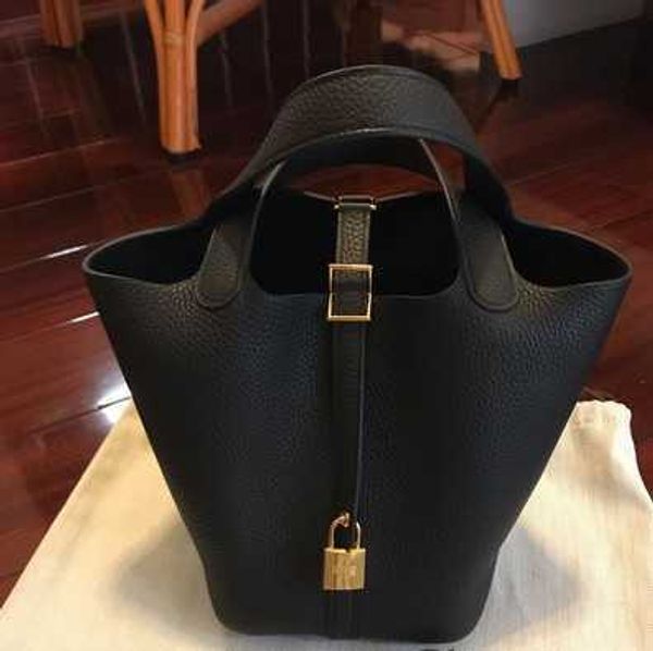 luxury designer bag picotin lock women's 2023 new baobao chaocai basket soft pu litchi pattern bucket korean mom's hand 55fb
luxury designer bag picotin lock women's 2023 new baobao chaocai basket soft pu litchi pattern bucket korean mom's hand 55fb