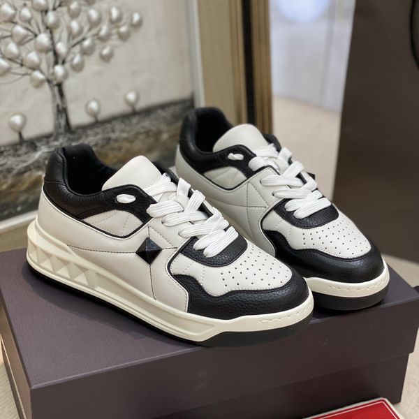 stud low-sneaker maxi studs shoes spike sport sneakers spikes basket trainers men women fashion casual studs trainer 36-45, Black
stud low-sneaker maxi studs shoes spike sport sneakers spikes basket trainers men women fashion casual studs trainer 36-45, Black