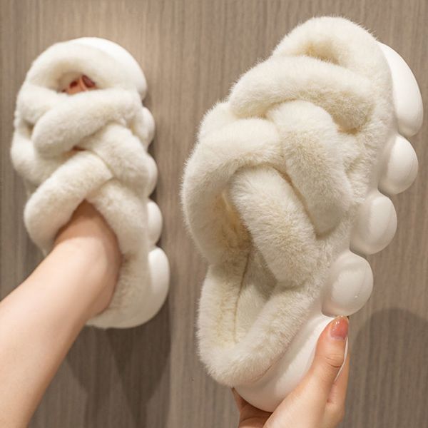 slippers warm faux fur slippers women indoor street shoes cross strap thick sole ladies fashion slides soft female furry slipper 230713, Black
slippers warm faux fur slippers women indoor street shoes cross strap thick sole ladies fashion slides soft female furry slipper 230713, Black