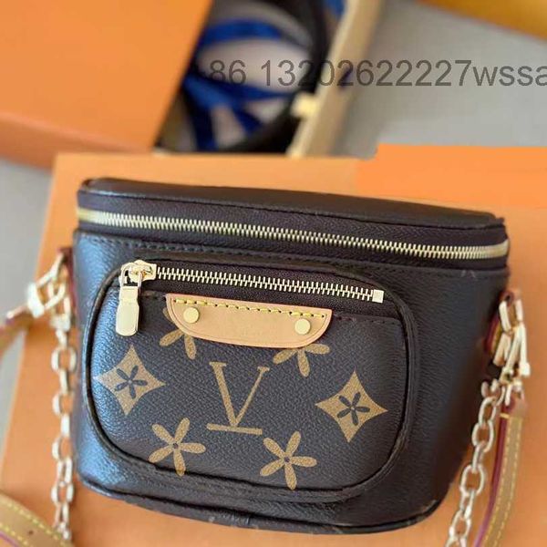 luxury m82208 mini bumbag handbag shoulder camera bag womens classic clutch crossbody pack belt waist mens m82335 leather designer fanny che
luxury m82208 mini bumbag handbag shoulder camera bag womens classic clutch crossbody pack belt waist mens m82335 leather designer fanny che