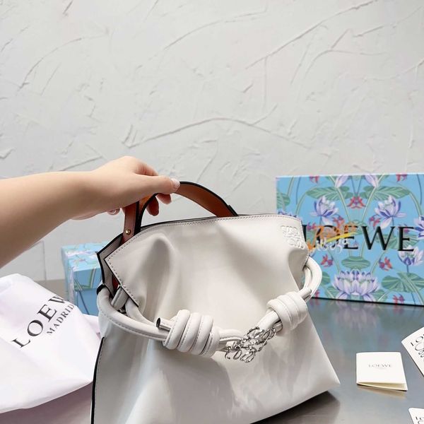 backed flamenco series tote classic totes bag lady leather purse loewz women's bags designer soft handheld oblique colors classic brown
backed flamenco series tote classic totes bag lady leather purse loewz women's bags designer soft handheld oblique colors classic brown